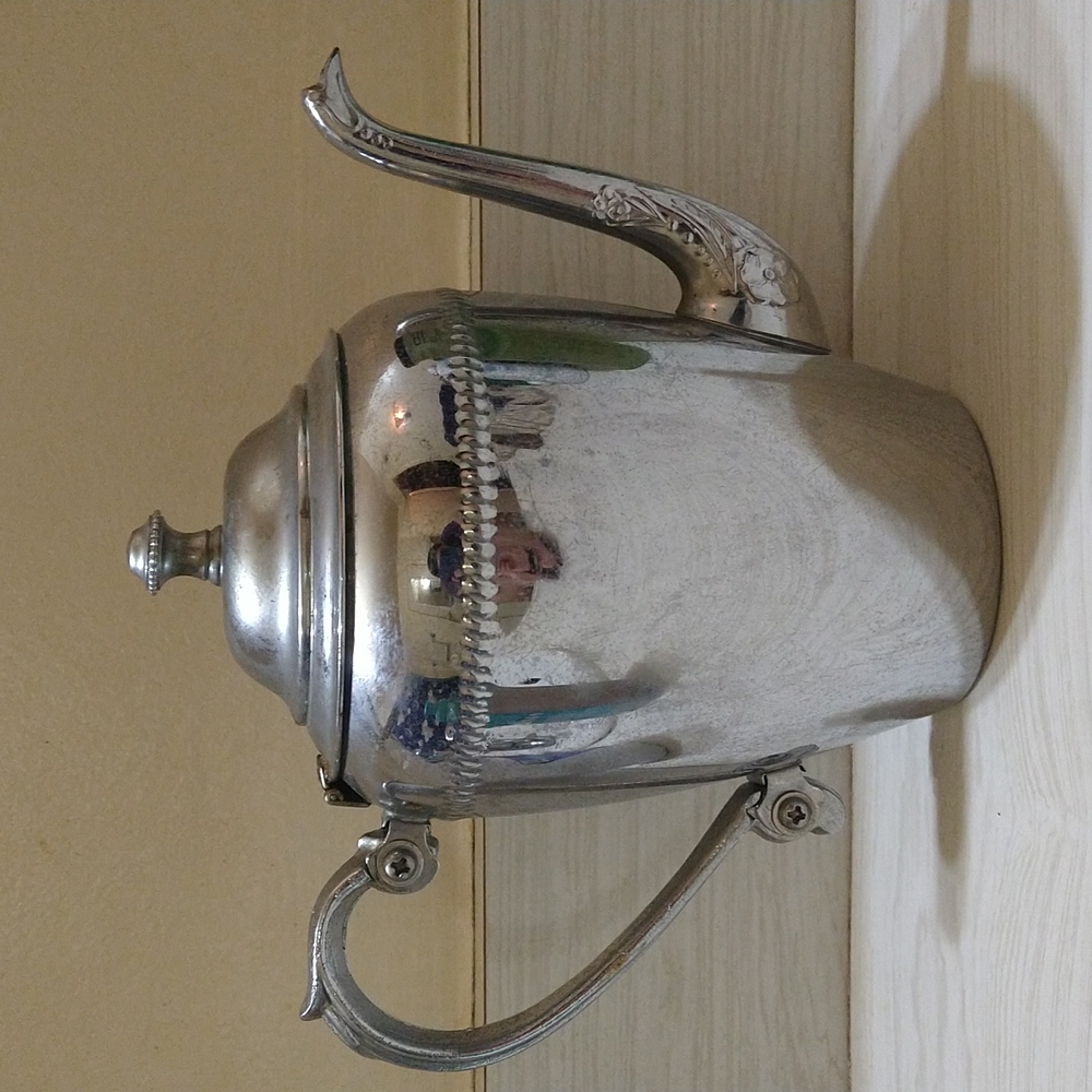 Vintage Antique Silver Plated Teapot - Picture 5 of 5